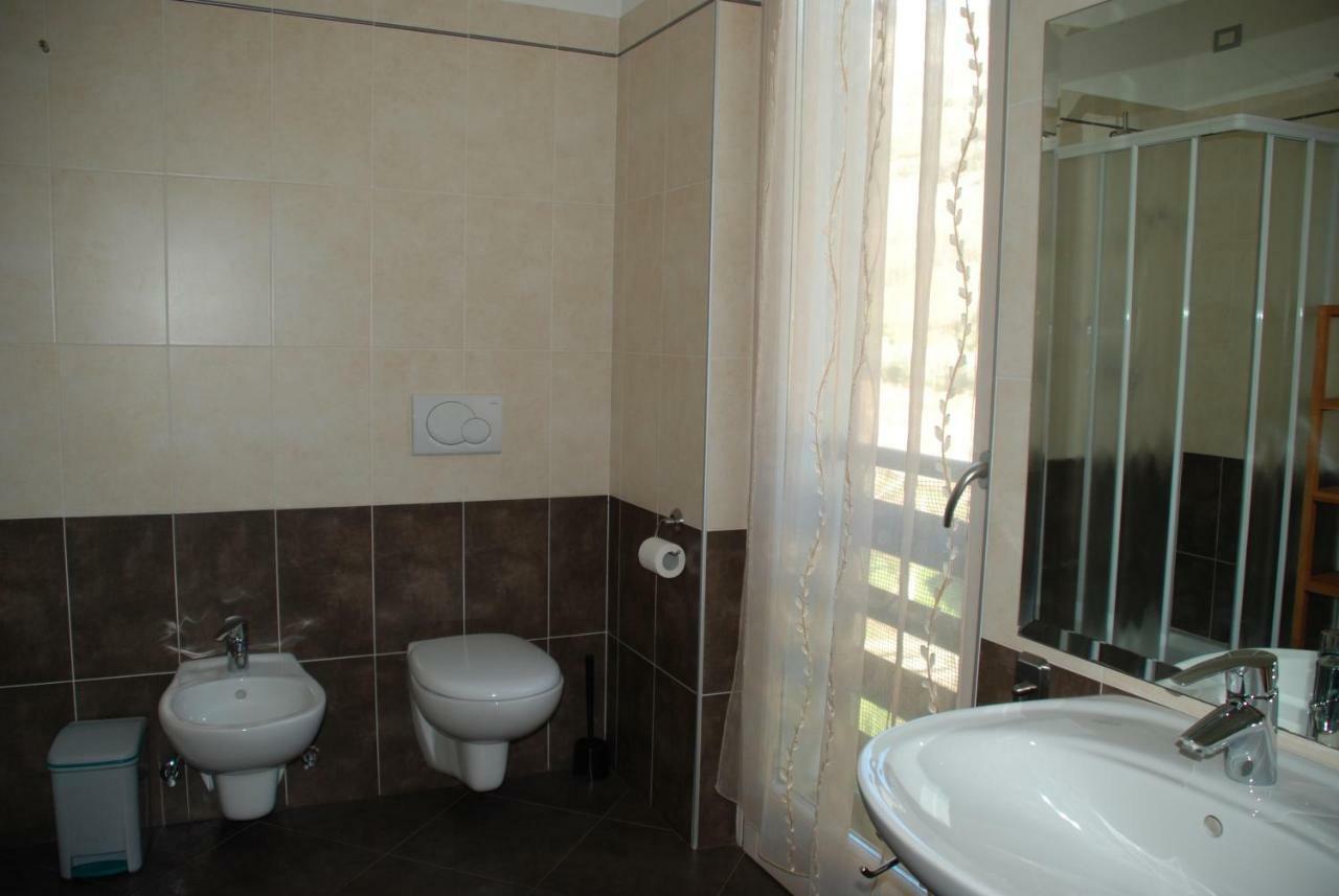 Casa Alice Apartment Torbole Sul Garda Exterior photo